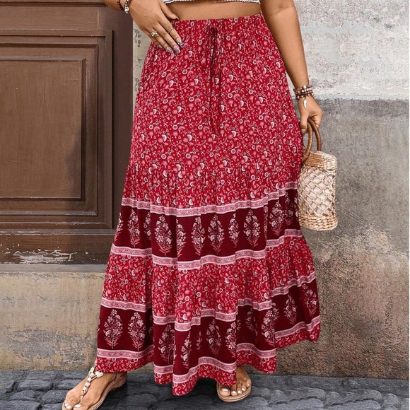 Boho Floral Print Stretchy Waist Maxi Skirt - Picture 3 of 4